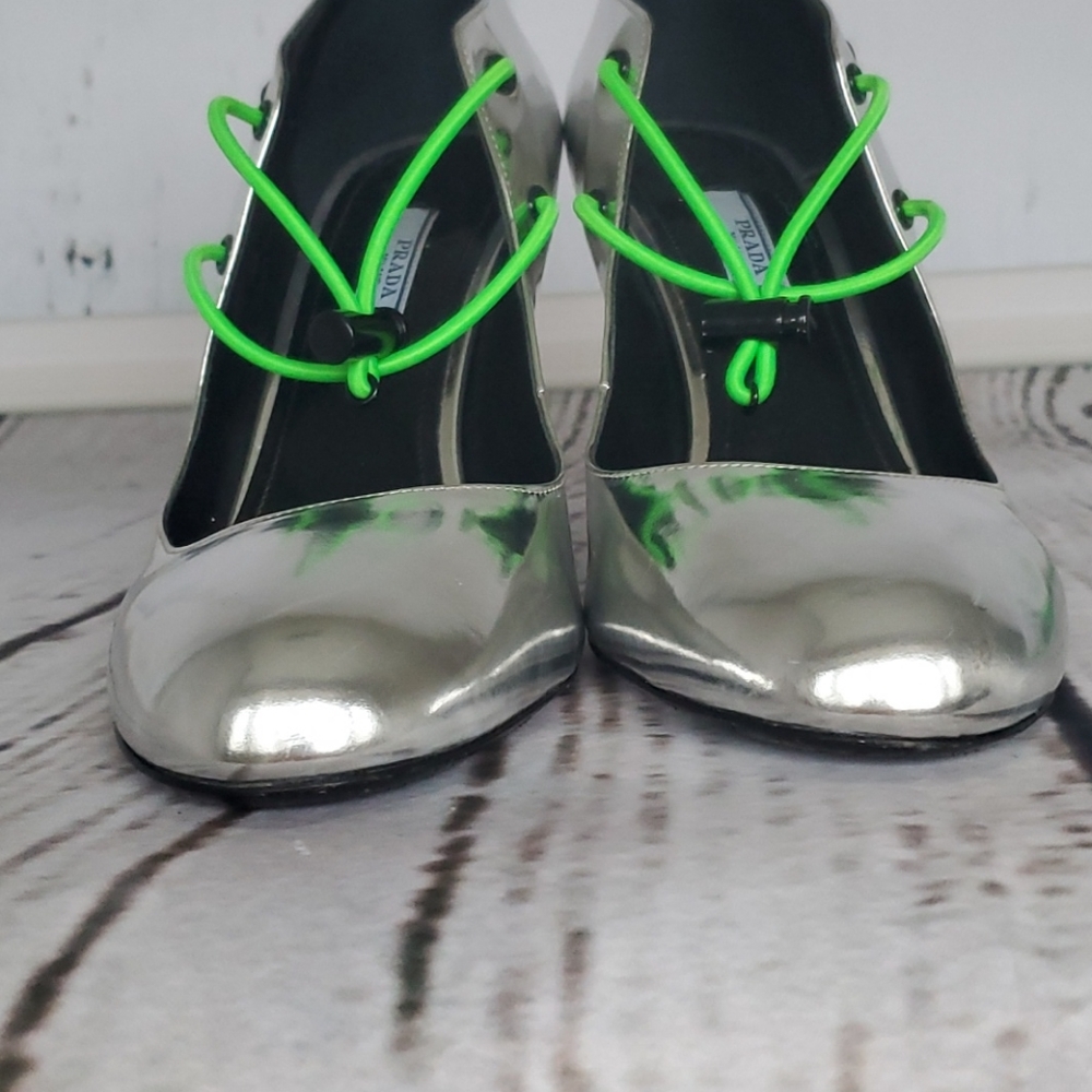 Prada - Picture 6 of 14